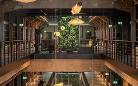 Montownia Lofts & Experience